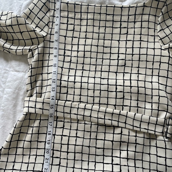 ZARA White and Black Grid Pattern Top with Belt | M - Picture 13 of 13